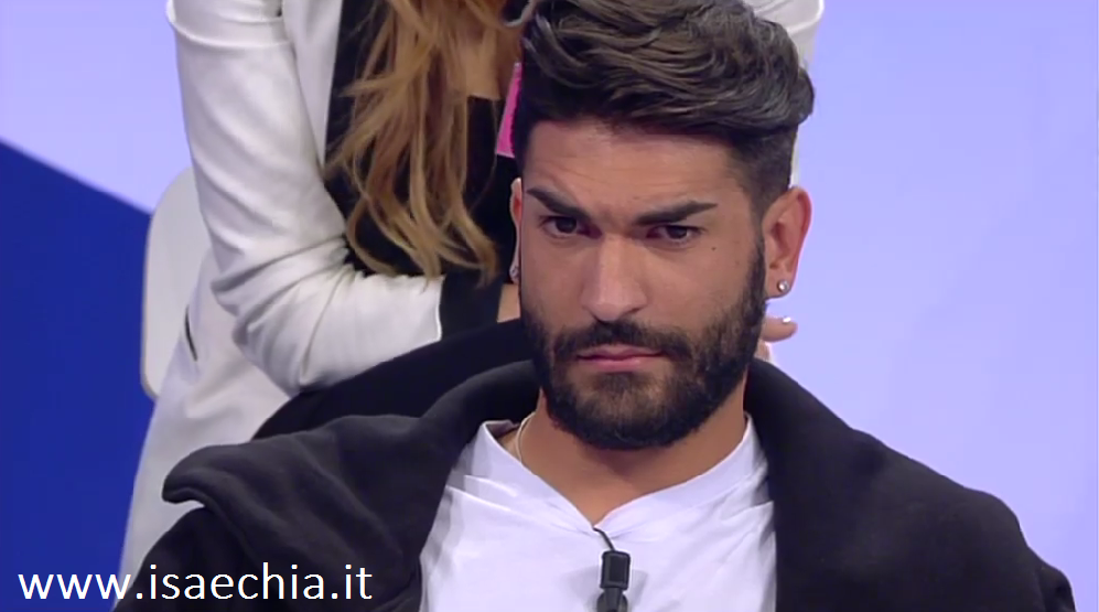 Vincenzo Lucignano su Facebook: “Vorrei solo che Teresa Cilia mi capisca e non si faccia influenzare dai giudizi della gente!” article-post