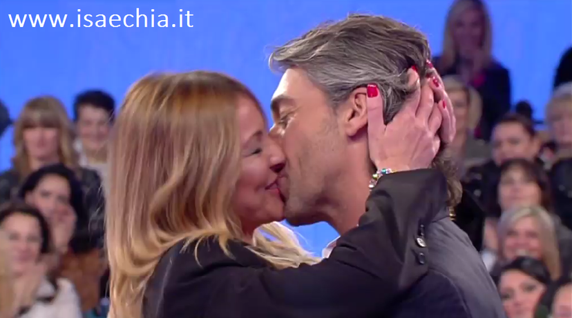 ‘Uomini e Donne’: l’opinione di Chia sulla puntata di oggi del Trono over preview