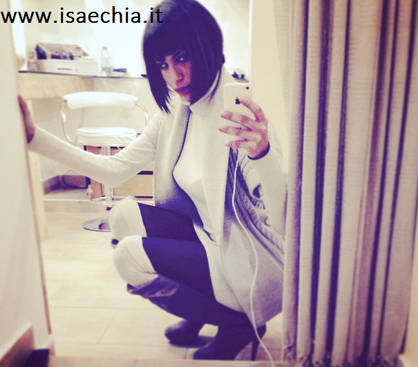 Claudia D’Agostino ci da un (bel) taglio: nuovo look per l’ex corteggiatrice di ‘Uomini e Donne’! preview