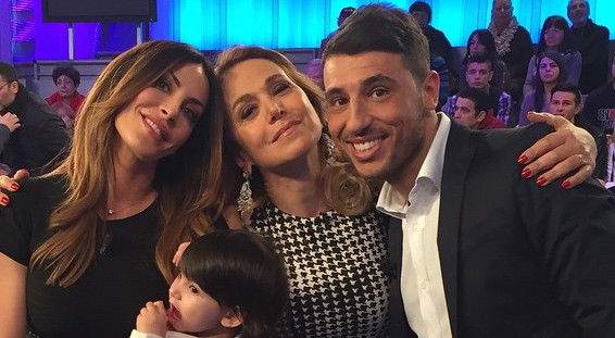 Guendalina Tavassi ospite a ‘Pomeriggio 5’: “Mia figlia Chloe mi ha cambiato la vita!” preview