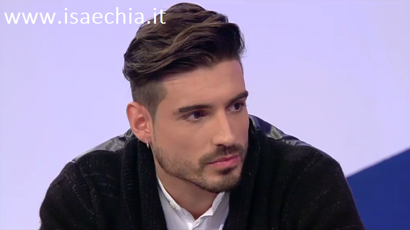 ‘Uomini e Donne’, Fabio Colloricchio ringrazia le fan per i regali ricevuti alla Befana: il video article-post