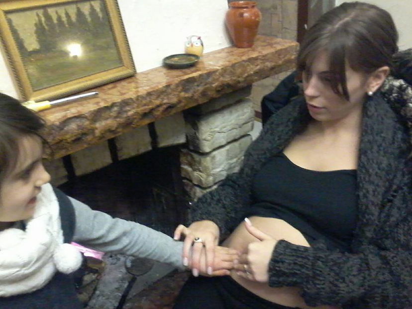 Alessia Cammarota, cresce il pancino dell’ex volto di ‘Uomini e Donne’: le foto preview