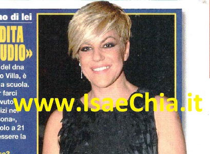 Dayane Mello: “Mi dicevano che ero brutta e magra” e Manuela Villa: “Venivo aggredita se parlavo di papà Claudio!” article-post