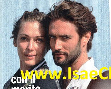 La moglie di Alex Belli, Katarina Raniakova: “Alex, torna: casa nuova e un figlio!” preview