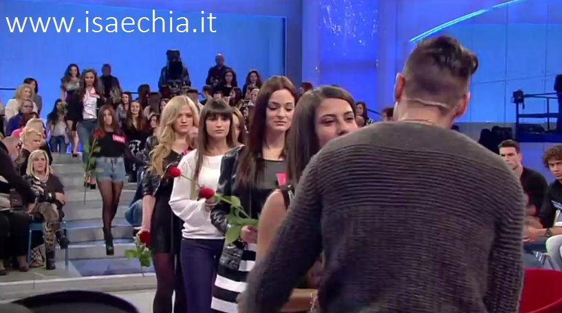 ‘Uomini e Donne’: l’opinione di Isa sulla puntata di oggi del Trono classico preview