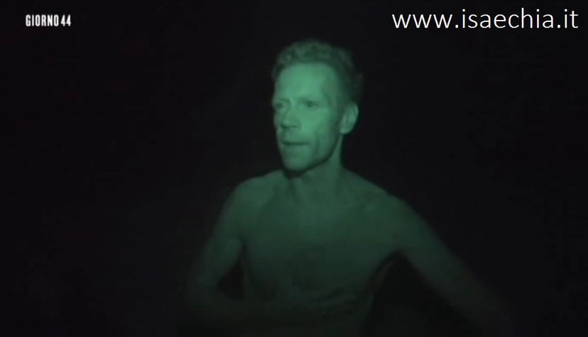 Rocco Siffredi nel duro confronto con Valerio Scanu: “Il più grande stratega dell’Isola dei famosi sei tu!” (video) preview