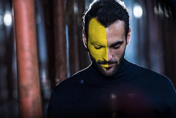 Fattore M: spazio dedicato a Marco Mengoni. Il videoclip di “Esseri umani” è primo su iTunes. L’iniziativa #credonegliESSERIUMANI preview