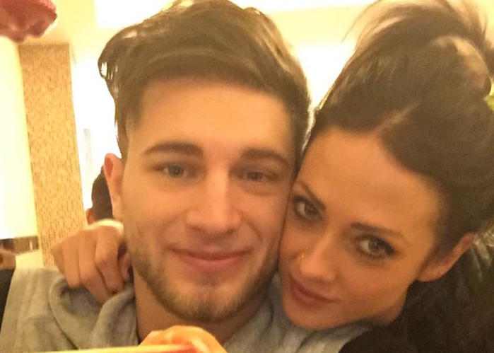 Salvatore Di Carlo su Instagram: “Senza me e Teresa Cilia ‘Uomini e Donne’ non lo guardano più!!” preview