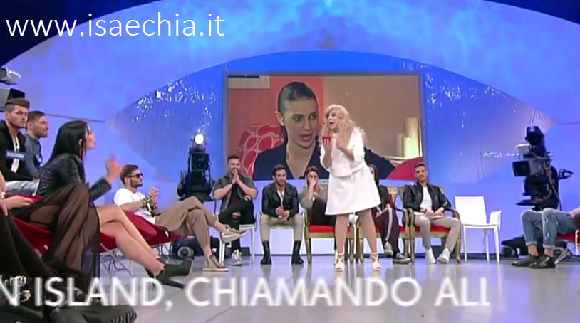 Alessia Messina dixit, Tina Cipollari respondit preview