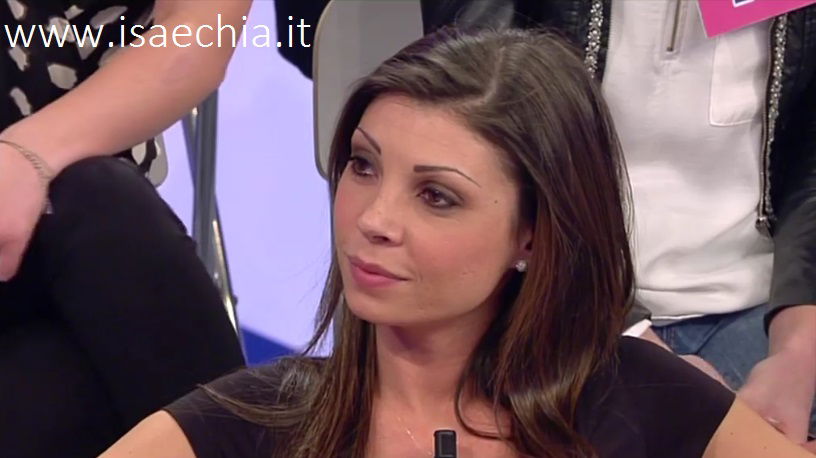 Alessandra Costa, ecco tutte le foto inedite della corteggiatrice di Amedeo Andreozzi a ‘Uomini e Donne’ preview