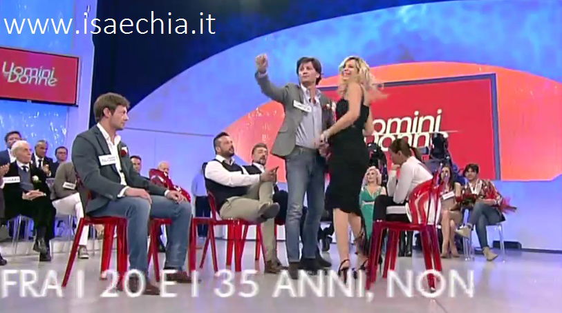 ‘Uomini e Donne’: l’opinione di Isa sulla puntata di oggi del Trono over preview