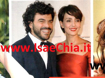 Ambra Angiolini: “Le critiche? Sì, da giovanissima piangevo. I figli? Francesco Renga ne ha voluto uno subito!” preview