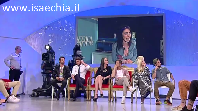 ‘Uomini e Donne’: l’opinione di Chia sulla puntata di oggi del Trono classico preview