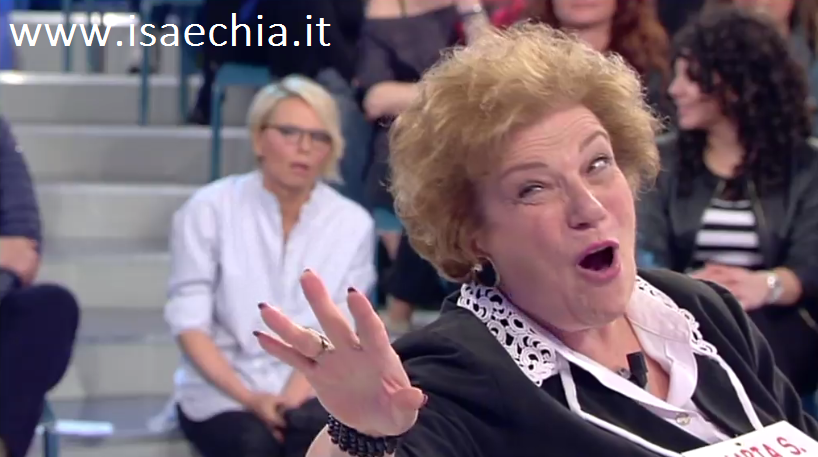 ‘Uomini e Donne’: l’opinione di Chia sulla puntata di oggi del Trono over preview