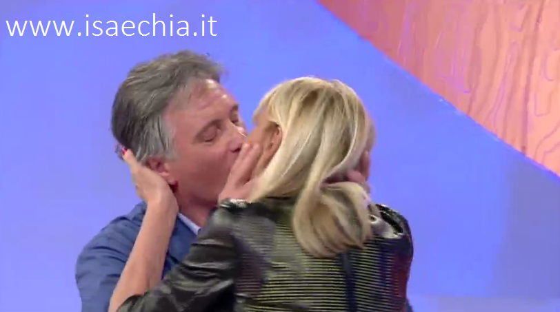 ‘Uomini e Donne’: l’opinione di Isa sulla puntata di oggi del Trono over preview