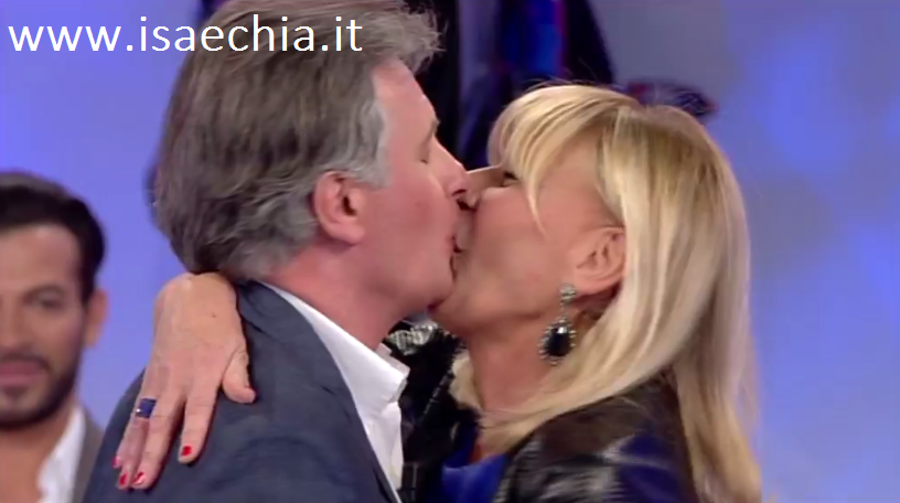 ‘Uomini e Donne’: l’opinione di Chia sulla puntata di oggi del Trono over preview