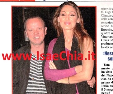 Gigi D’Alessio festeggia dieci anni d’amore con Anna Tatangelo: “C’è soltanto una cosa che ci fa litigare…”