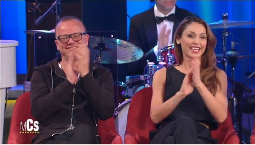 Gigi D’Alessio al Maurizio Costanzo Show: “La storia con mia moglie era già finita da tempo, ma Anna Tatangelo si è presa tutti gli insulti!” preview