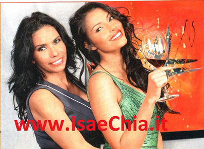 Carolina Marconi posa con sua madre Soraya: “Il regalo per la festa della mamma? Le preparo il pranzo!” article-post