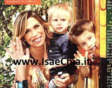 Veronica Maya: “Sulle nozze, purtroppo, non decido io. Nel frattempo…Pubblico un album!” article-post