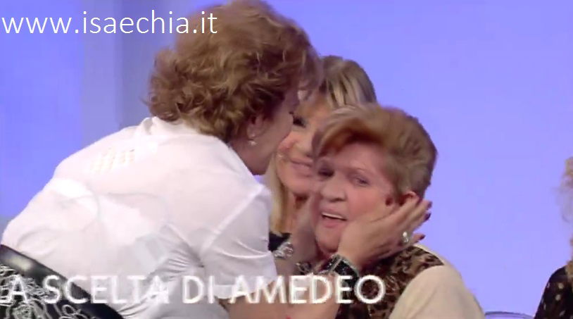 ‘Uomini e Donne’: l’opinione di Isa sulla puntata di oggi del Trono over preview