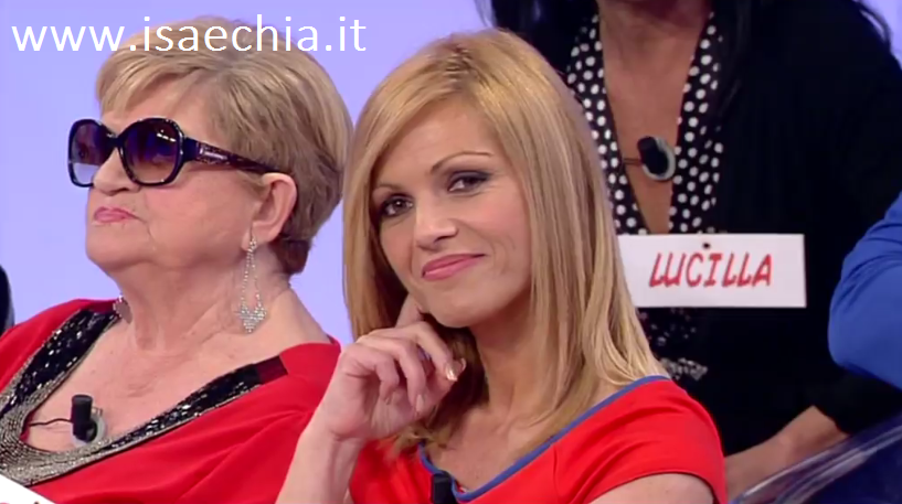 Cristiana Barbaro: ecco tutte le foto inedite della dama del Trono Over di ‘Uomini e Donne’ preview