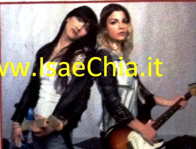 Emma Marrone: “Io ed Elisa siamo risultate così genuine perché siamo umane e non ce la tiriamo!” preview