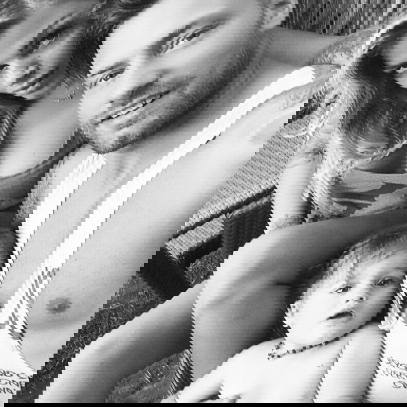 Eugenio Colombo e Francesca Del Taglia, vacanza d’amore con il piccolo Brando: le foto preview