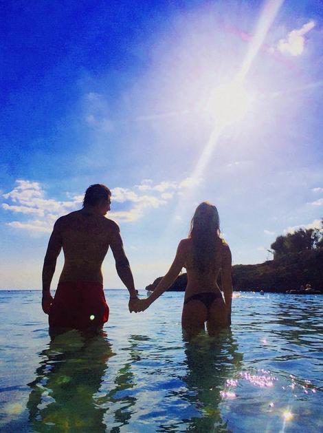 Francesco Monte e Cecilia Rodriguez, una magnifica storia d’amore… (foto) preview