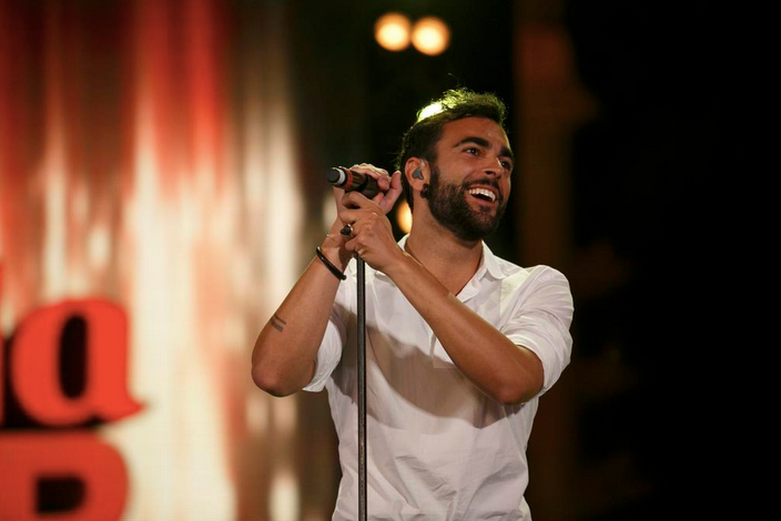 Fattore M: spazio dedicato a Marco Mengoni. Io ti aspetto è disco d’oro. Marco al Coca-Cola Summer Festival #DaiUnBacio article-post