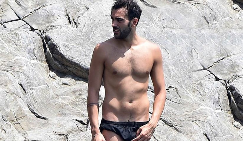 Fattore M: spazio dedicato a Marco Mengoni. Mengoni beach version su Vanity Fair. L’intervista per la svizzera RSI Rete Uno article-post
