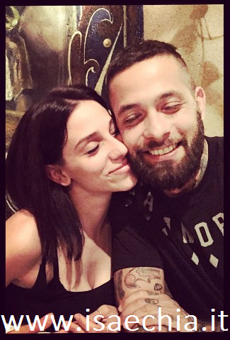 Salvatore Angelucci e Irene Coppola festeggiano tre anni d’amore, lei su Instagram: ‘Mi hai cambiato la vita!’ preview