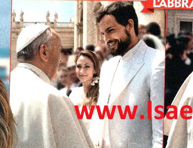 Brice Martinet dopo le nozze segrete in chiesa: “Papa Francesco ha benedetto le nostre fedi!” preview