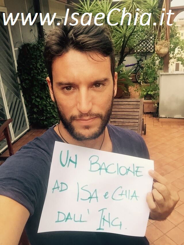 Alessandro Cisternino a IsaeChia.it: “Amedeo Andreozzi non è veramente innamorato di Alessia Messina! Se lei salisse sul trono? Per corteggiarla non aspetterei certo Uomini e Donne…” article-post