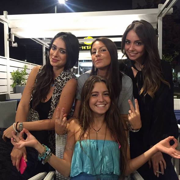 Cena di lavoro per Alessia Messina, Sharon Bergonzi e Rama Lila Giustini? (Tutte le foto) preview