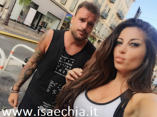 ‘Grande Fratello’, Floriana Messina torna single: al capolinea la sua storia con Diego Loasses preview