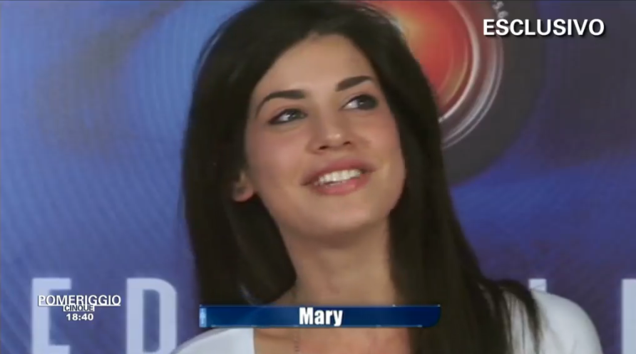 ‘Grande Fratello 14’: Barbara D’Urso presenta la prima concorrente ufficiale, Mary Falconieri