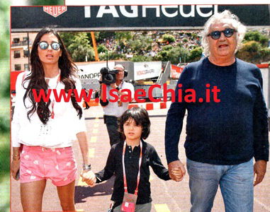 Elisabetta Gregoraci ora può dirlo: “Presto darò un fratellino al mio Nathan!” preview