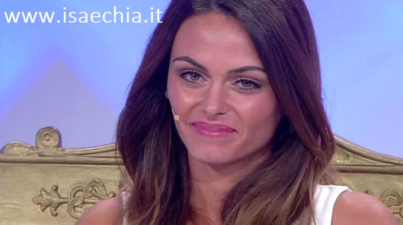 ‘Uomini e Donne’, Raffaella Mennoia conferma su Facebook: ‘Silvia Raffaele ha abbandonato il trono!’