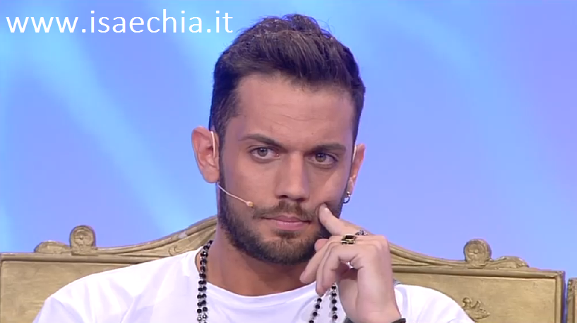 Il produttore di ‘Uomini e Donne’ replica alle accuse di Gianmarco Valenza: “Bisogna stare attenti a non dire stupidaggini. Forse dovremmo svelare che parlavi con Laura Molina già mentre eri nel programma…” preview