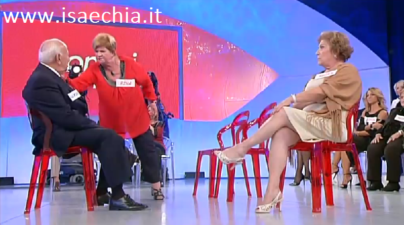 ‘Uomini e Donne’: l’opinione di Chia sulla puntata di oggi del Trono over preview