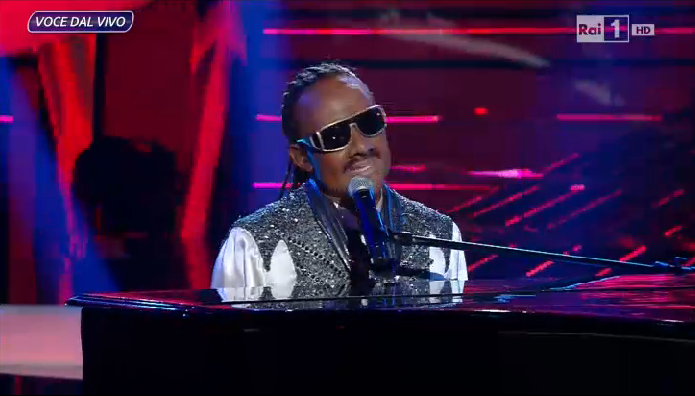 ‘Tale e Quale Show’: vince ancora Francesco Cicchella, Giulia Luzi commuove! preview