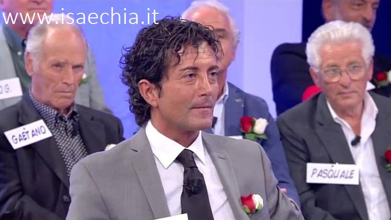 ‘Uomini e Donne’: l’opinione di Isa sulla puntata di oggi del Trono over article-post