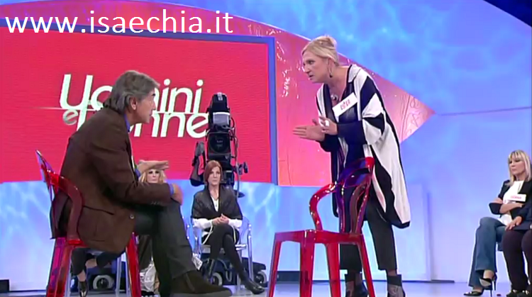 ‘Uomini e Donne’: l’opinione di Chia sulla puntata di oggi del Trono over preview