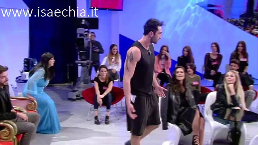 ‘Uomini e Donne’: l’opinione di Isa sulla puntata di oggi del Trono classico preview