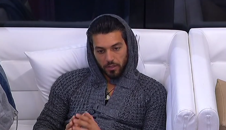 Alessandro Calabrese sempre più coinvolto da Desirèe Popper, Lidia Vella: “Sono determinata a riconquistarlo!” preview