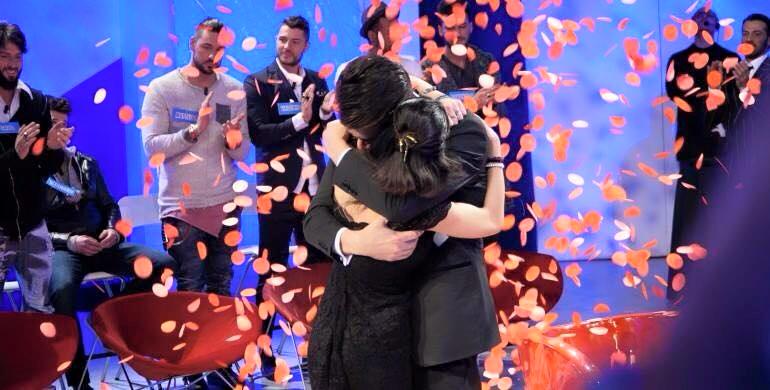 Amedeo Barbato e Sophia Galazzo, su Instagram i ringraziamenti a Silvia Raffaele e Gianmarco Valenza dopo la scelta: ‘Grazie per aver partecipato al nostro momento di felicità!’ article-post