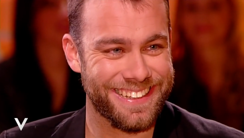 Carlos Serrano ospite a ‘Verissimo’: “Ecco come il perfido Fernando Mesia de ‘Il Segreto’ mi ha cambiato la carriera!’ article-post