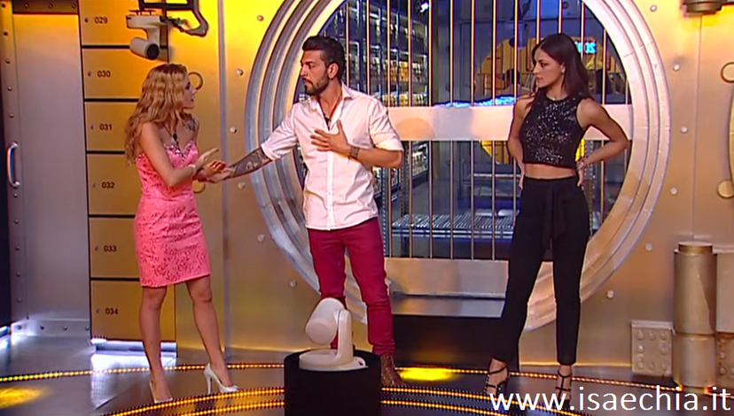 Keep Calm and Love Coach: La rivolta degli schiavi zerbini preview