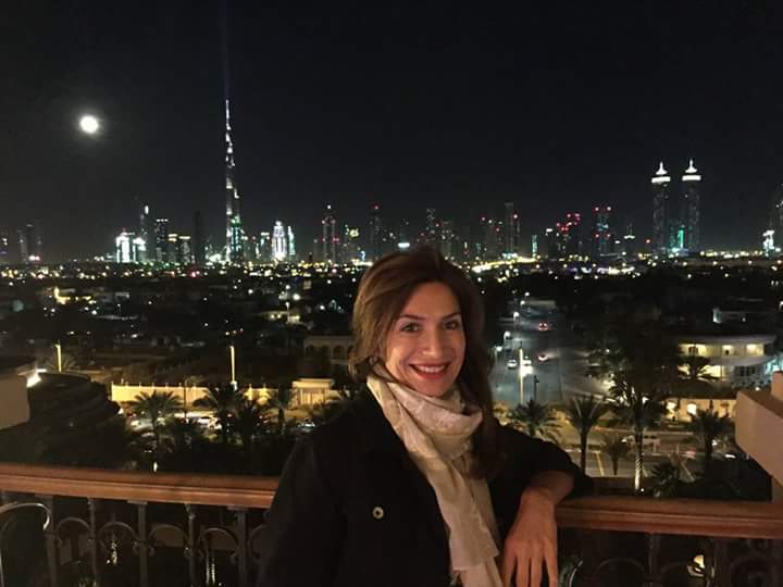 Barbara De Santi, vacanze a Dubai per la storica dama del ‘Trono over’: le foto preview